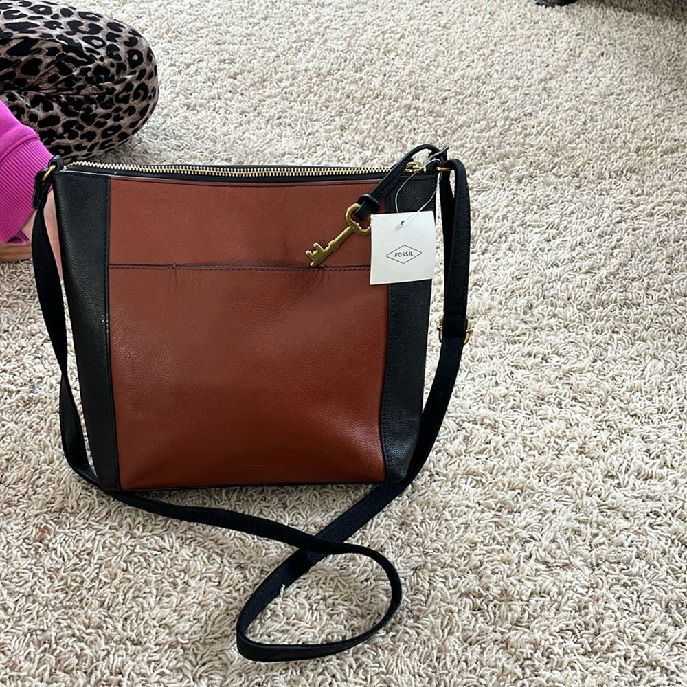 ⭐️NWT Fossil Purse⭐️